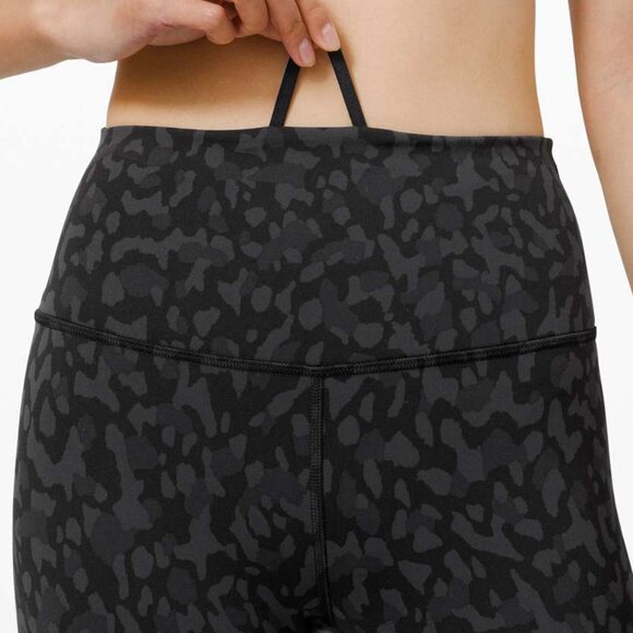 Lululemon Wunder Train High-Rise Crop Size 12 - Picture 2 of 13